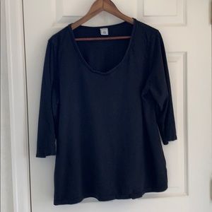 Black maternity T-shirt